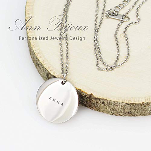 AnnBijoux Personalized Engraved Name Necklace Minimalist Disc Jewelry Stainless Steel Dainty Pendant Birthday Mommy Gift4