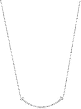 Tiffany スマイル ペンダント　(スモール) Tiffany T:Smile Pendant in Yellow Gold, Small | Tiffany & Co. US