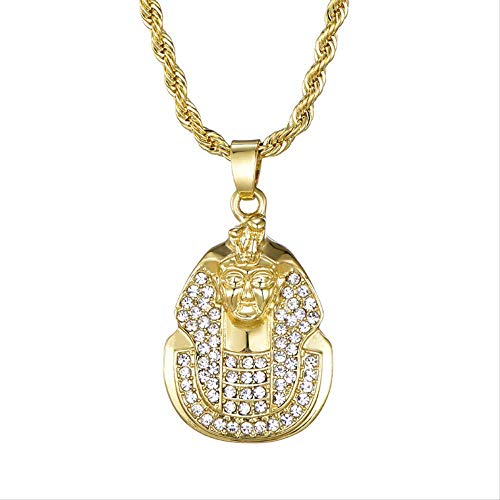 Collier tête de Pharaon pour homme : le bijou égyptien glacé idéal contre les looks trop banals