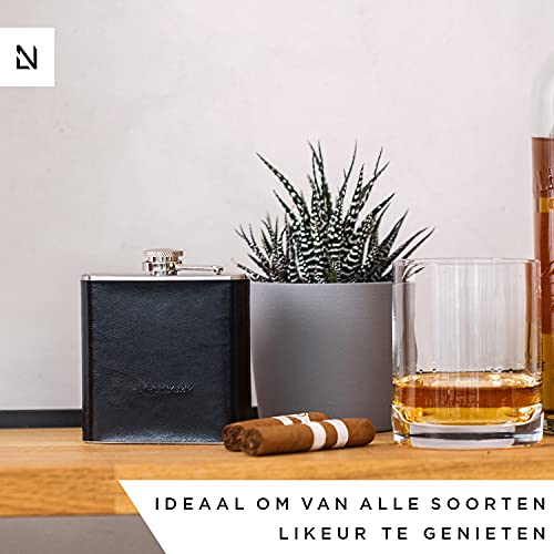 LARS NYSØM Roestvrijstalen heupfles met trechter en afneembaar kunstleren etui 175ml - Image 3