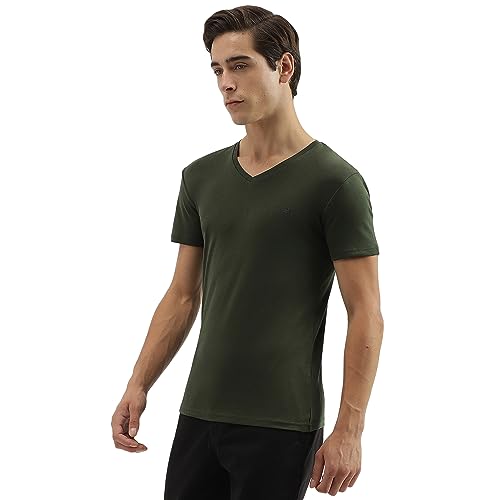 Image of UNITED COLORS OF BENETTON Men's Cotton Solid Regular Fit T-Shirt