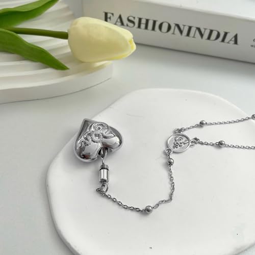 Lana Aesthetic Heart Snake Necklace with Spoon Pendant - Rosary Style in Gold3