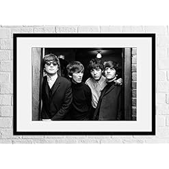 Impression de The Beatles Rubber Soul | Les Beatles | Cadre de la galerie | A4 (29.6×21.0cm), White matt with Black… - Les Beatles, Paul McCartney, John Lennon, RIngo Starr, George Harrison Impression de The Beatles Rubber Soul | Les Beatles | Cadre de la galerie | A4 (29.6x21.0cm), White matt with Black… – Image 3