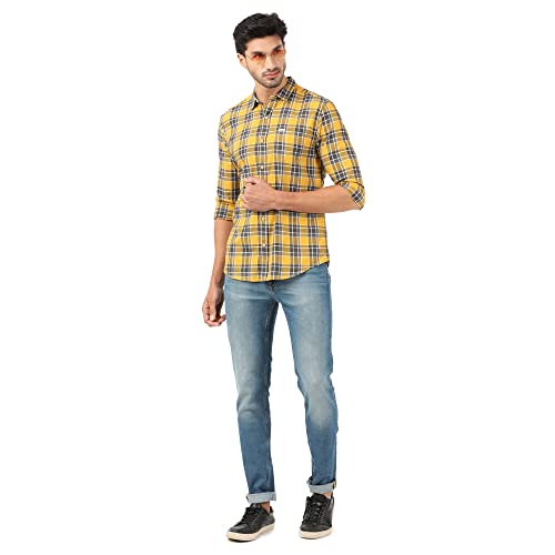 Image of Wrangler Men Light Mustard & Grey Checked Regular FiT-Shirt