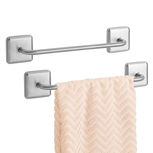 Preisvergleich Produktbild mDesign 2er-Set Handtuchstange selbstklebend Trockenstange für Gästehandtücher, Waschlappen, Saunatücher stark haftender Badetuchhalter aus Edelstahl silberfarben