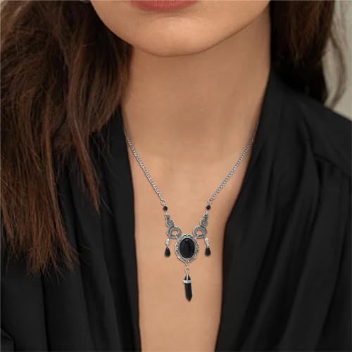 Pendentif Serpent Gothique en Métal : Évitez les Bijoux Fragiles