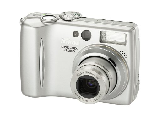 Nikon Coolpix 4200 Appareil photo numérique compact 4 Mpix Ecran 1,5' Zoom optique 3x Gris
