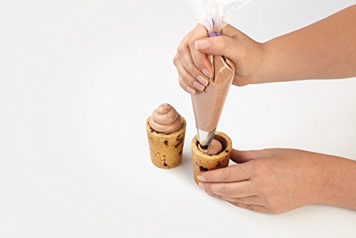 Wilton Cookie Shot Glass, 6-Cavity – Bake Perfect Sweet Shooters with this 6-Cup Cookie Shot Glass Pan, Non-Stick Round Pan Made of Steel