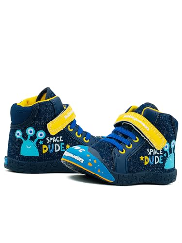 Zapatos Niño, Imagen adicional