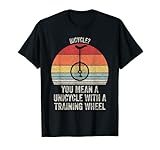 Esta divertida camiseta retro de Unicycle es perfecta para personas que aprecian un buen retroceso de moda. Haz clic en el nombre de la marca "Catch Some Rays" para ver diseños similares. Ofrecemos una amplia variedad de camisetas de inspiración vintage para que puedas sentirte cómoda y elegante