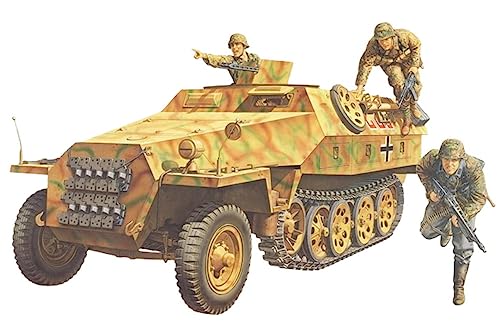 Tamiya Models SdKfz 251/1 Ausf D Hanomag Model Kit