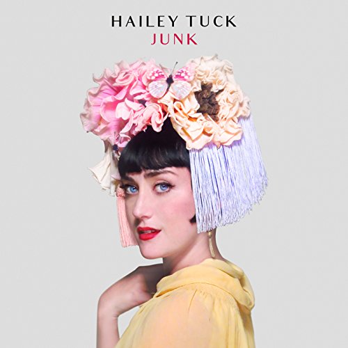 Hailey Tuck