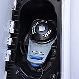 Der mehr als 7 mm dicke, bruchfeste und Kraftstoff beständige Kunststoff verhindert eine ungewollte Beschädigung an Lackoberflächen und Fahrzeugbauteilen