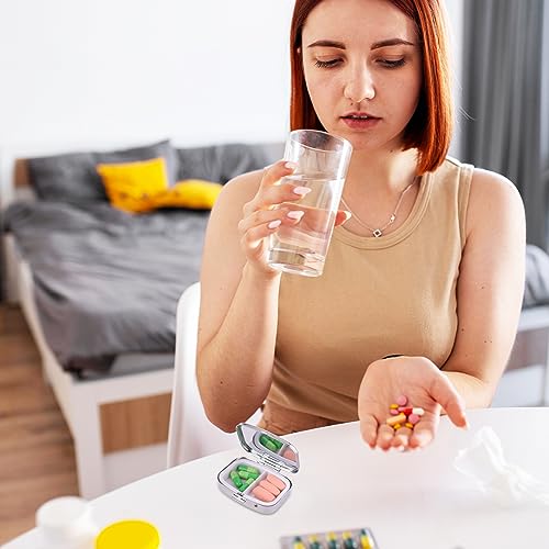 WLLHYF Pillendoosje 2 vakken met spiegel draagbare kleine tablettendoos retro bloemen pillen-organizer voor vitamine visolie pillen tassen portemonnees reizen - Afbeelding 6