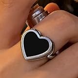 Lip Balm Ring For Finger, Heart Shaped Chap Stick Rings, Lip Balm Ring Jewelry, Portable Lipstick Storage Rings For Like Wearing An Accessory, Women Girls Quick Touchup School Date - Image 4