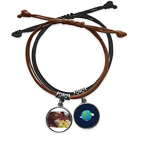 Pulsera cuero tierra con imagen fresca de frutas de clima templado hecha a mano