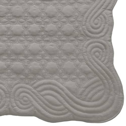 Loom And Mill Quilted Table Runner Farmhouse Style, Natural Fabric Table Top Linen With Scalloped Edge, Easy Care For Kitchen Dinner Party Holidays All Season Everyday Use(13"X 72", Light Gray) #TOP4