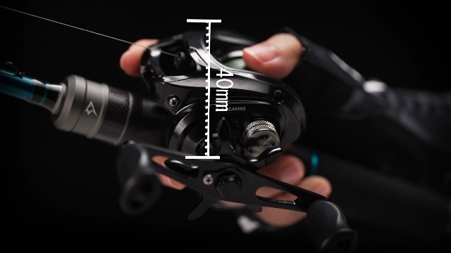 Amazon.com : Piscifun Torrent Lite Ultra-Light Baitcasting Reel, 5.5 oz  Carbon Body, 7.1:1 Gear Ratio, Low Profile 40mm Design, Smooth & Easy  Control Fishing Reel for Bass, Creeks & Freshwater, Left, Black :
