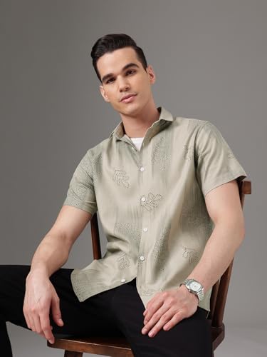 Image of Majestic Man Men's Slim Fit Pure Cotton Printed Casual Shirt - Short Sleeve | Premium Breathable Fabric | Modern Geometric Design