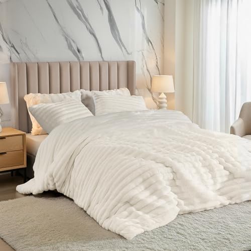 Regency Heights Cuddly Ribbed Fluffy Comforter Set King Size, Super Soft Plush Fleece Bedding Set, Warm Fuzzy Comforter with Matching Shams, All-Season Cozy 3-Piece Bed Set, Ivory White