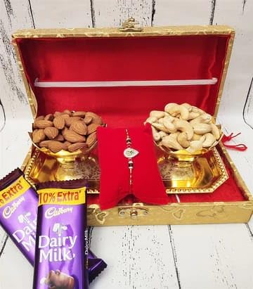 Image of Bay Nut Premium Rakhshabandhan /Rakhi Gift Hmaper Assortment Of Nuts & Dried Fruits|Festival Gift For Family & Friends|Combo Pack Of Almonds,Cashews Festive Celebration (h-3)