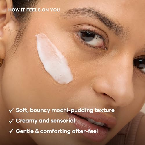 Image of Earth Rhythm Oats Mochi Cleanser - Barrier Repair with Ceramides 100g