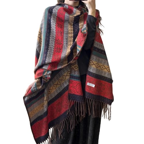 Capa poncho a rayas ideal para paseos urbanos en días de viento