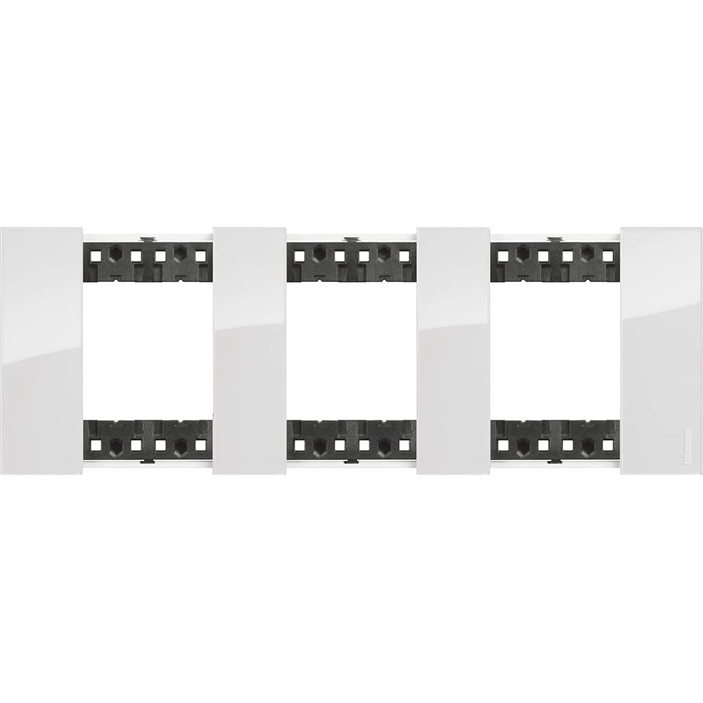 Legrand KA4802M3DW placa decorativa de diseño minimalista para interruptores de tres módulos