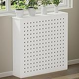 Conception pratique : Fabriqué en PVC de qualité supérieure de 12 mm d'épaisseur, ce cache-radiateur allie robustesse et élégance. Grâce à sa surface résistante à l'humidité, il est facile à nettoyer.