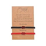 💓 【Materiales de alta calidad】 La pulsera está hecha de cuerda de nailon de alta calidad, que no es fácil de caer y desvanecer, y la cuerda trenzada es fuerte y duradera, lo que puede acompañarlo durante mucho tiempo. La cuerda de la pulsera representa el romance. y suerte. Estos son regalos significativos el uno para el otro. (El paquete incluye un brazalete negro y un brazalete de hilo rojo).