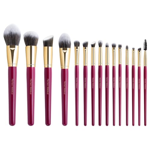 Pinceaux de maquillage yeux pour un regard parfait du matin au soir