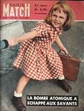 PARIS MATCH [No 30] du 15/10/1949 - BOMBE ATOMIQUE ET BOMBE H CHEMINS DE FER - RAIL CINEMA ENSEIGNEMENT FOOTBALL FRANCOIS MAURIAC GOUVERNEMENT DE LA France INGRID BERGMAN JEANNE D'ARC LA MODE MARIAGES VEDETTES- STARS ET PRINCESSES MAURICE THOREZ TCHECOSLOVAQUIE YVETTE CHAUVIRE FILM - JEANNE D'ARC