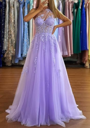 Robe de soirée longue pour sublimer la silhouette en tulle