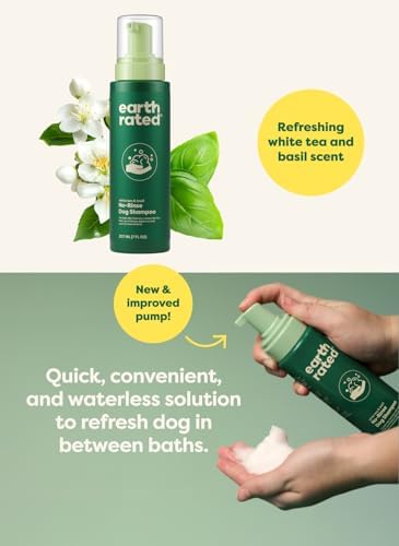 Earth Rated (A Canadian Company), No-Rinse Dog Shampoo, Convenient Waterless Dog & Puppy Shampoo for Cleaning, Conditioning & Detangling, for All Coat Types, Refreshing White Tea & Basil Scent, 207 ml — view 3