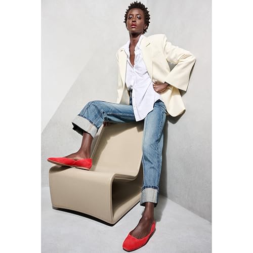 Image of Naturalizer Essential