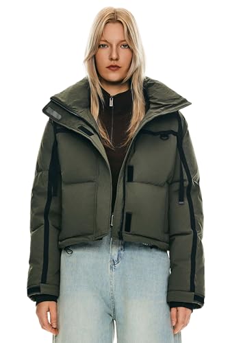 Orolay Women's Cropped Puffer Jacket Winter Quilted Short Down Coat Warm Hooded Zip Fashion Outerwear with Pockets