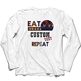 ENCAJAN COMO UN GUANTE - Estamos en Europa, y las camisas vienen en tallas europeas. Nuestros tees son un ajuste regular. Pida una camisa más grande si está entre tallas. Nuestras camisetas te quedarán muy bien. En las prendas no blancas, puede haber un ligero residuo del líquido de pretratamiento utilizado en el proceso de impresión. Esto es completamente normal y se elimina con el primer lavado. También ofrecemos camisas de manga larga, chalecos y sudaderas con capucha.