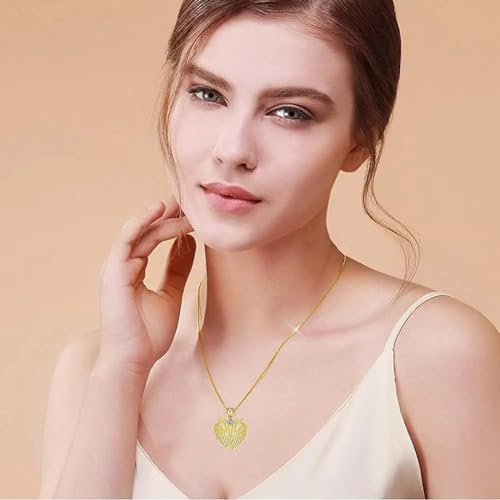 Pendentif ailes d'ange d'exception et sa pierre de naissance raffinée
