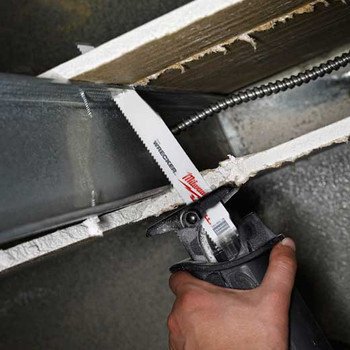 Milwaukee 48-00-5701 The Wrecker 6 in. 8 TPI Sawzall Blade - (5-Pack)