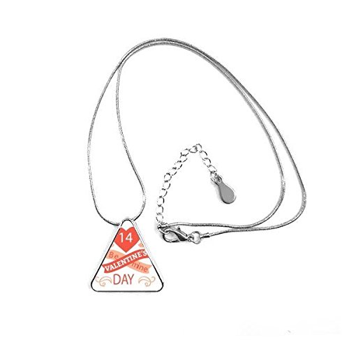 Pendentif en forme de bijoux motif triangle avec illustration de cœur fine et élégante