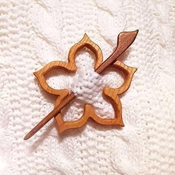 Image of Wooden Flower Daisy Pattern Brooch,Cute Girls Boys Brooch Pin Shawl Pin Scarf Buckle Lapel Pin Brooch Gift for Women Lady Girl, Jewelry, Brooches and Pins (Brown)