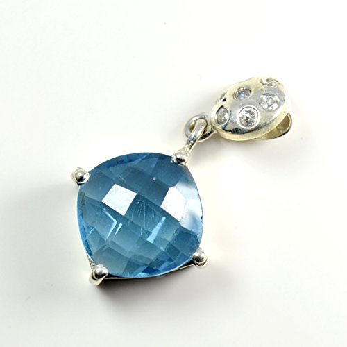 Pendentif topaze bleue naturelle taillée main sur monture argent 4 griffes