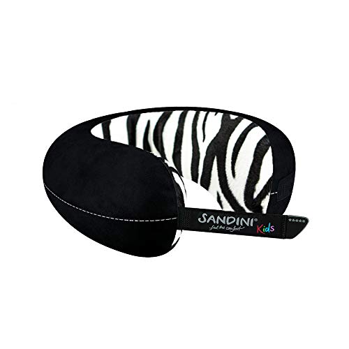 SANDINI TravelFix® Kids Size - Premium reiskussen met sluiting/nekkussen met ergonomische ondersteuningsfunctie voor kinderen - Gratis transporttas met bevestigingsclip