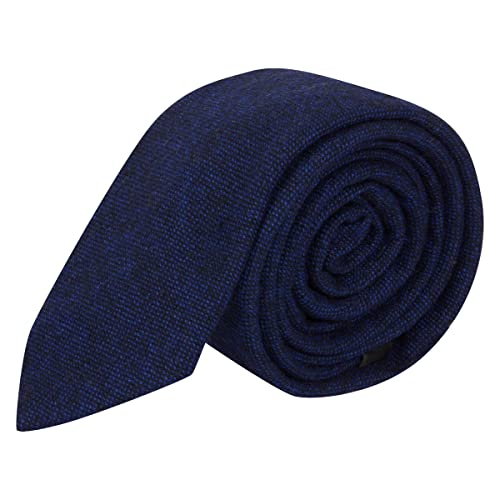 Cravate bleu saphir King & Priory pour un mariage élégant en costume