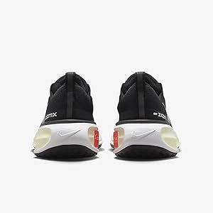 Amazon | [ナイキ] インヴィンシブル 3 [Invincible 3] ブラック