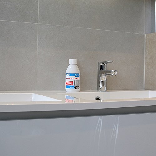 HG Shower Screen Protector, Bathroom Protector Against Scale & Dirt, Prevents Limescale Deposits & Soap Residue - 250ml (476030106)