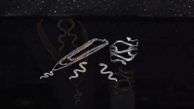 Orecchini A Forma Di Serpente Corallo Per Halloween – Gioielli Donna In Lega – Design Unico Beetlejuice - 3