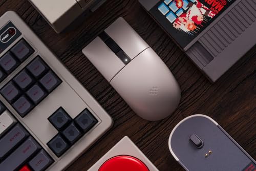 undefined 8BitDo レトロ R8 マウス、充電ドック、PAW 3395 光学センサー DPI 26,000、4K ポーリング レートのワイヤレス マウス、プログラム可能なボタン、Kailh Sword GM X マイクロ スイッチ - N エディション の商品画像 6