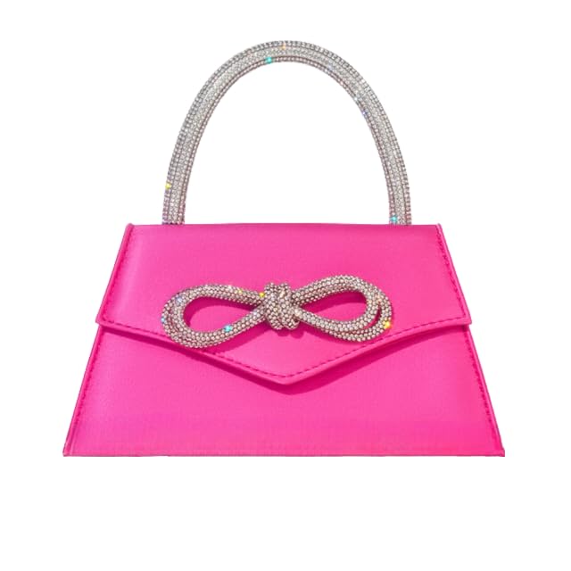 Sac à main en satin rose vif fini les tenues ternes grâce au nœud strass lumineux