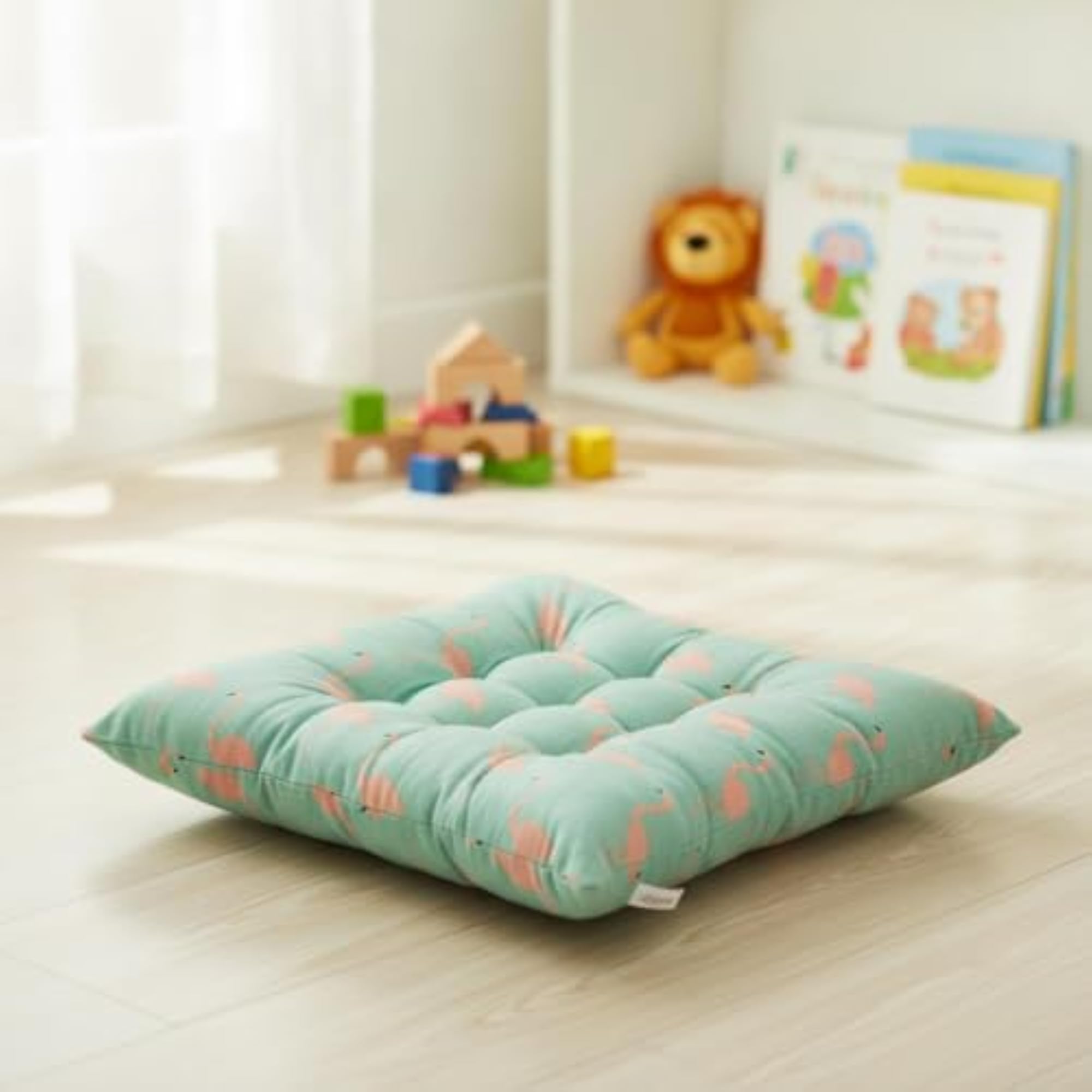 Comfortable Tufted Chair Cushion with Ties